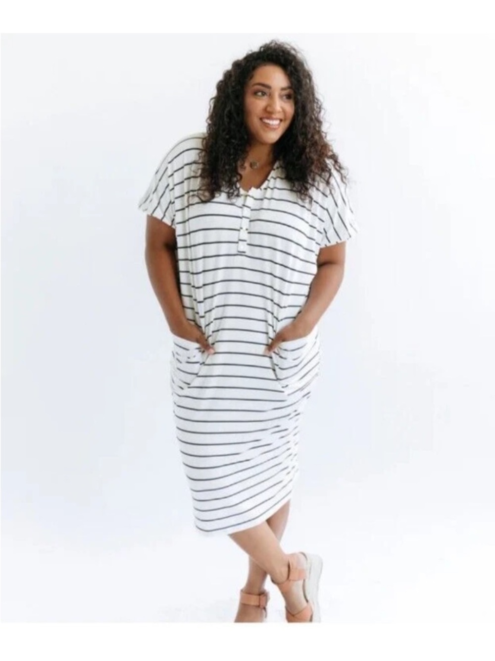 NWT Dwell & Slumber Valencia Caftan Black and White Stripe M/L